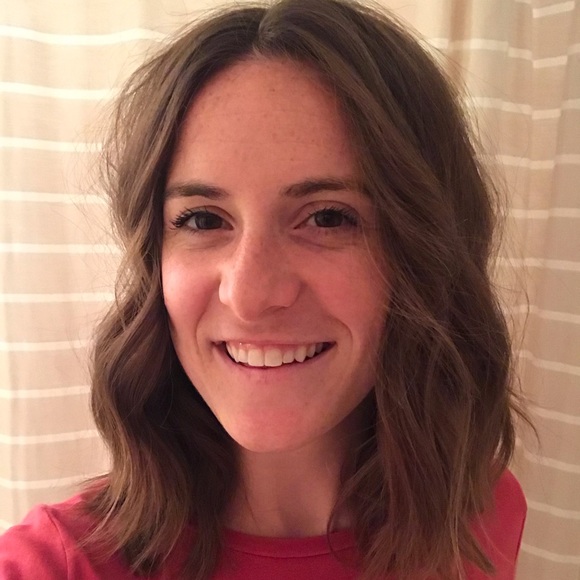 Meet your Posher, Hannah - Picture 1 of 1